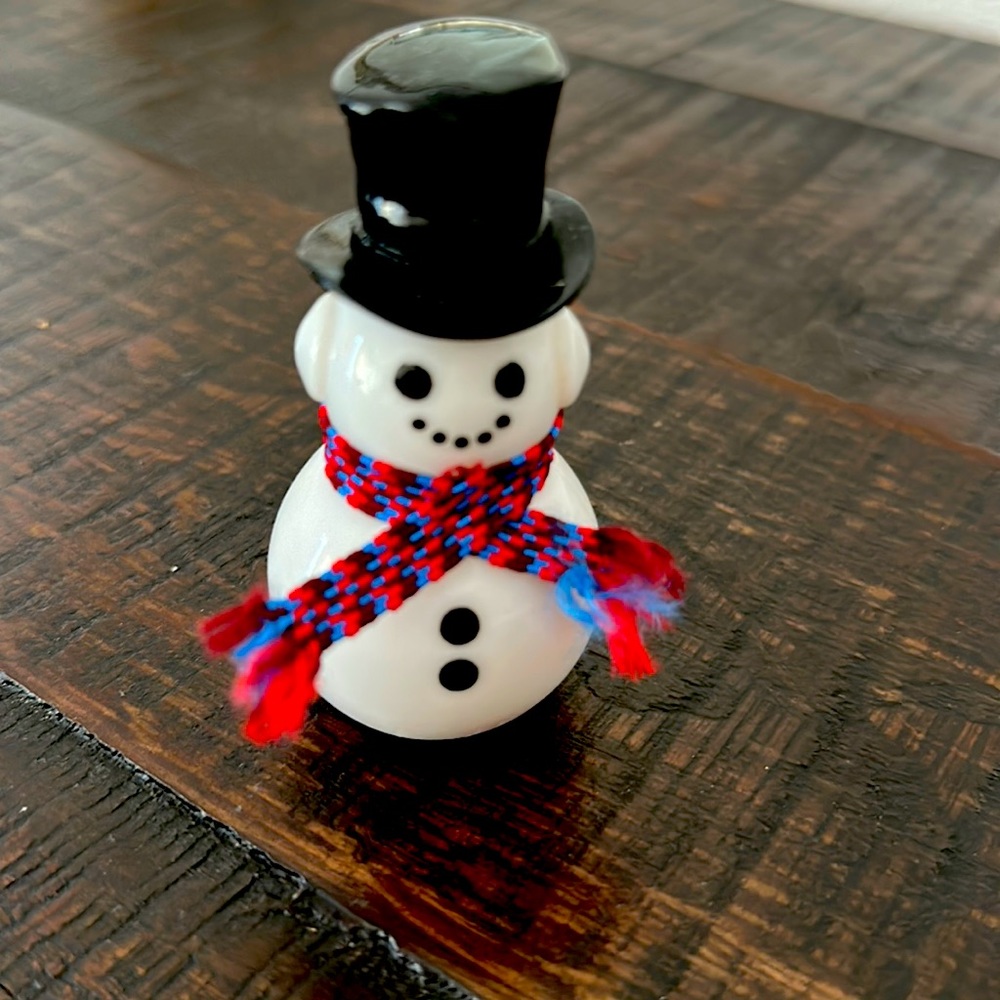 Sweet honesty vintage snow man